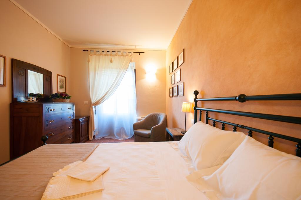 Agriturismo Borgo Tra Gli Olivi Castiglion Fiorentino Room photo