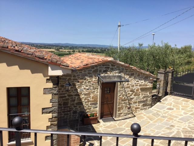 Agriturismo Borgo Tra Gli Olivi Castiglion Fiorentino Exterior photo