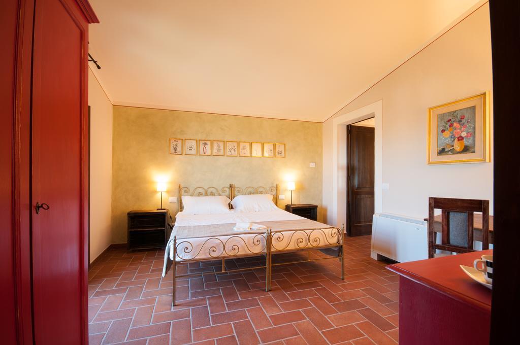 Agriturismo Borgo Tra Gli Olivi Castiglion Fiorentino Exterior photo