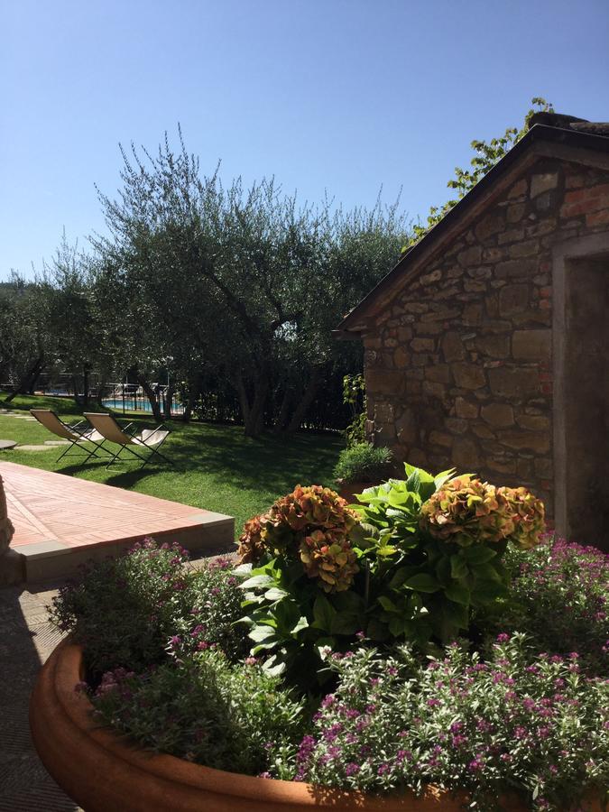 Agriturismo Borgo Tra Gli Olivi Castiglion Fiorentino Exterior photo